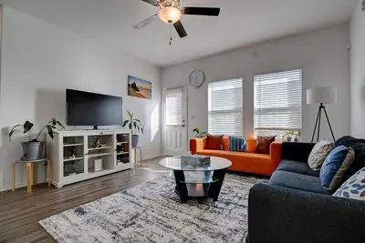 Image de 4bd house 7 min from Tesla, Circuit of America & Austin Airport