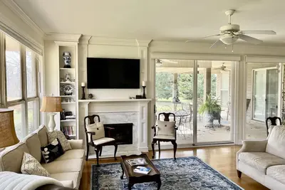 Image de Country home w/beautiful views, close to town, reservoir and Natchez Trace