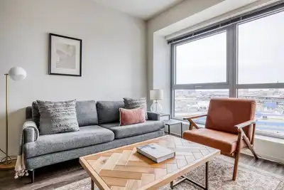 Image de Airy East Cambridge 1br w/ W/D & Gym, nr Lechmere T, by Blueground