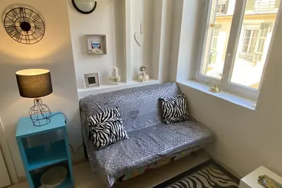 Image de Studio heart of Carré d'Or 100m from beach and center