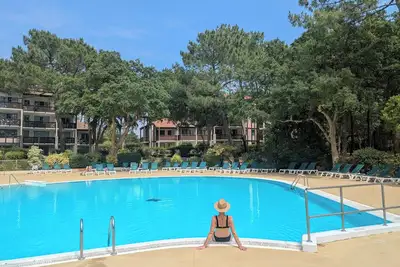 Image de ★ Terrasse ensoleillée avec vue sur Golf et forêt. ★