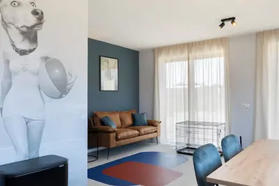 Image de Logement spacieux pour 4 personnes avec divers équipements pour votre chien