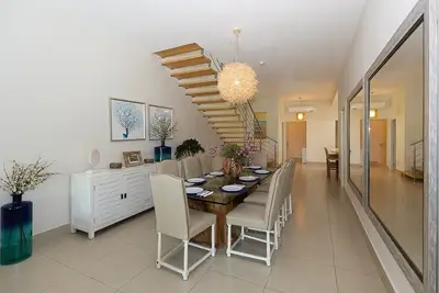 Image de Elegant 4 bdr + 4 bthr Villa 🏡 w/ Private Pool - near the beach 🌊🏖️