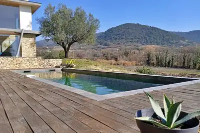 Image de Maison de vacances Mérindol les Oliviers pour 1 - 6 personnes avec 3 chambres à coucher - Maison de