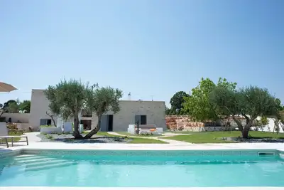 Image de Charmante maison de vacances avec annexe et piscine près de Cisternino-anc. Tui