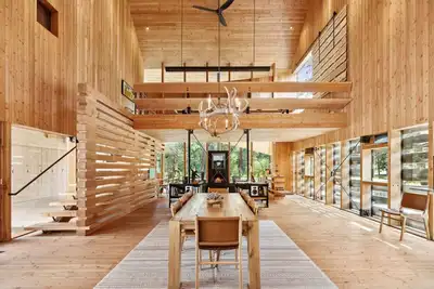 Image de * *Montana`s Architectural Marvel: Skwala Lodge* *