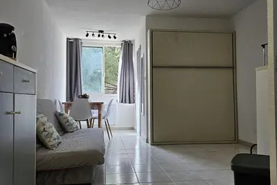 Image de Appartement dans une résidence calme à 200m de la plage