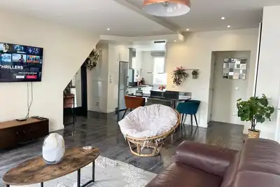 Image de Bohemian & Chic Apartment 20' from Paris