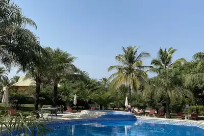 KëR Nibissawe: Villa with a resort style pool at guarded residence by the beach