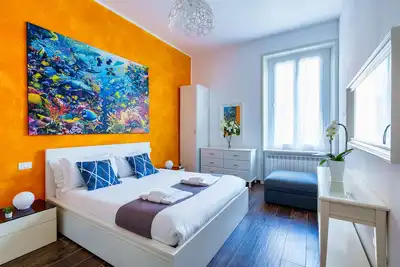 Image de 10 minutes by walk from Central Station, Wifi and Netflix