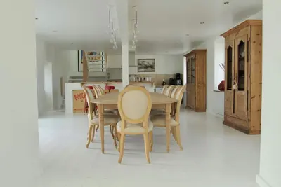 Image de Maison de famille spacieuse permettant d’accueillir 12 personnes
