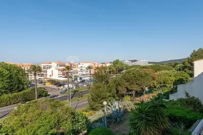 Image de Studio 4 pers, plage à 200m, près du centre