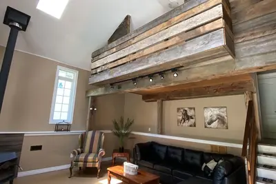 Image de The White House On The Hill - Beautiful Country Home