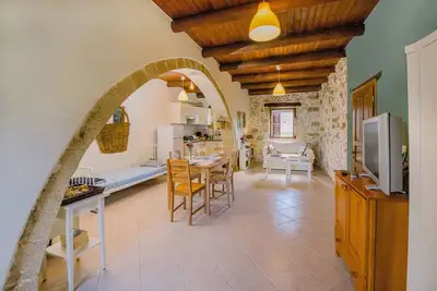 Image de Traditional Stone House close to Beach and Chania city