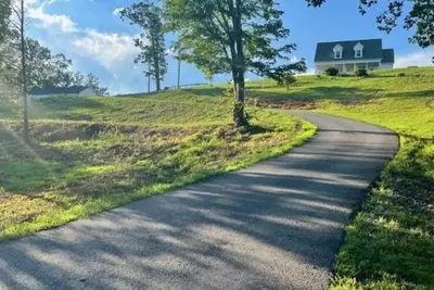 Image de Beautiful home in the Foothills of Nc