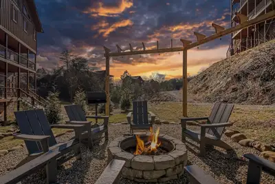 Image de Pool/Hot Tub/Game Room/Fire Pit/3 Kings