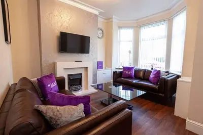 Image de Spacious Cosy 2 Bedroom House by Bridgewater Canal