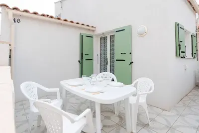 Image de Je-46-Pavillon climatisé Gruissan Grazel