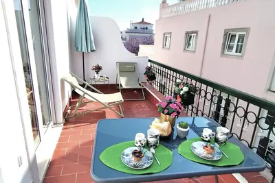 Image de Hypercenter Penthouse 2-bedroom @ true heart of old town