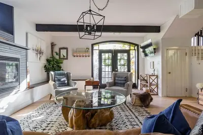 Image de Hot Tub✨luxury✨160  yr old Country Coach House