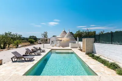 Image de Traditional Ostuni Villa | Trullo La Dolina | 2 Bedrooms | Modern Interior | Short Drive to Centre