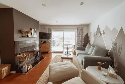 Image de La Place du Village - Two Story Condo