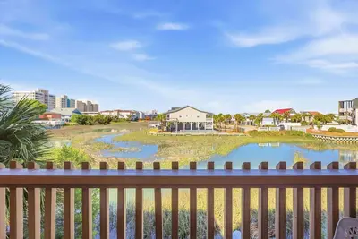 Image de Inlet Dream at Cherry Grove Point w Pool