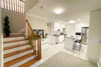 Image de Modern & Stylish 3 bed single house central Jersey