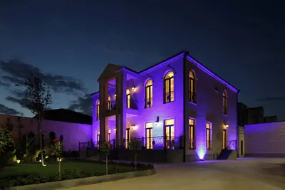 Image de Welcome to the Embassy, Yerevan