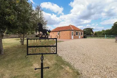 Image de The Old Stables, pet friendly, with a garden in Folkingham