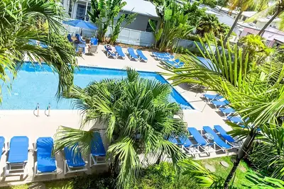 Image de Ideal Mix of Comfort and Value! 2 Modern Units! Free Parking, Outdoor Pool!