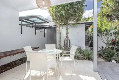 Image de Stunning She Oak Lane - 2 Bedroom Apartment!