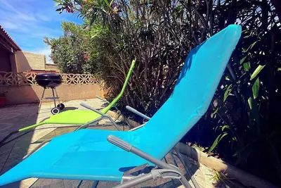 Image de Maison Studio Mezzanine avec Terrasse, Parking Privé et Plagette à Proximité - 4 Couchages, Gruissan