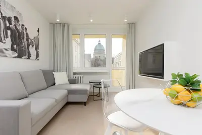 Image de Nowogrodzka 56 | Charming Apartment | Desk