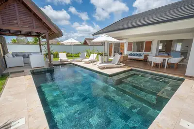 Villa Du Clos: Private pool, spa, gym, garden, 3 bedrooms