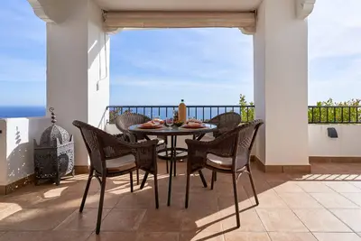 Image de Appartement \"Casa Limón\" avec vue sur la mer, Wi-Fi et climatisation.