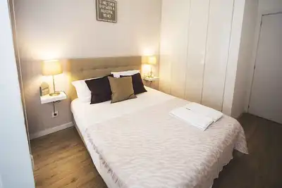 Image de ★ Gorgeous ★ Modern Apartment *Historic Center*