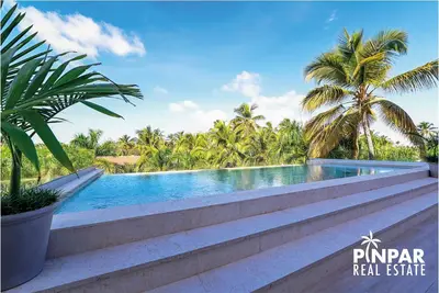 Image de Boutique Apt/Pool View 2br, 2bt- 6 min from the beach