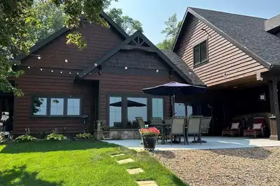 Image de \nRelax at the Lake!