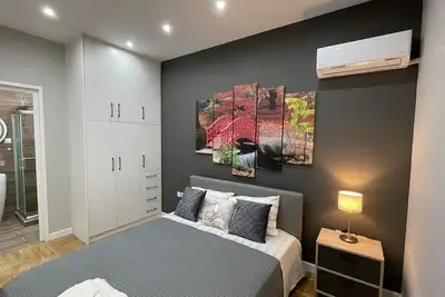 Image de 3 bedroom Cozy apartment each with ensuited bathroom