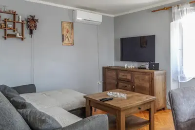 Image de Bel appartement de 3 chambres à Unije