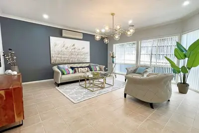 Image de Spacious 5br House in Hallam Pool table Bbq Netflix Wifi parking