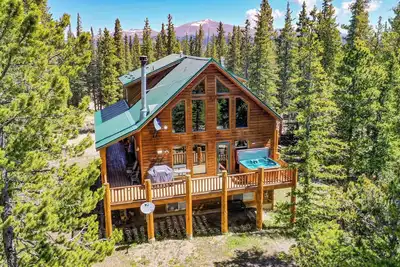 Image de Spacious Mountain Home with Hot Tub, Fast WiFi, 26 miles to Breckenridge - Pine Top Perch