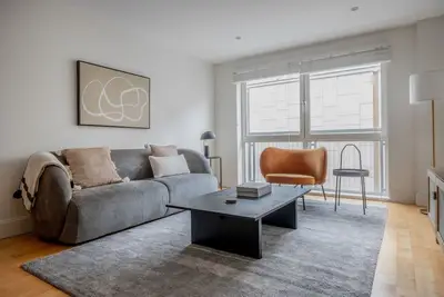 Image de Stylish Pimlico 2br w/ Concierge, nr Victoria Station, by Blueground