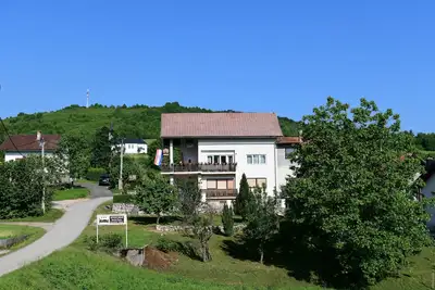 Image de Appartement de deux chambres avec la terrasse Rakovica, Plitvice (A-20595-a)