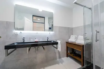Image de Vacation apartment 8 Critzum - Holiday apartments Citydomizil Leer, 15202