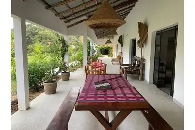 Image de Villa avec piscine à 300 mètres de la plage