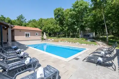 Image de 4 bedroom villa with private swimming pool, with total privacy