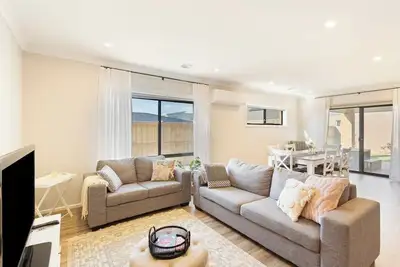 Image de Modern, Family-Friendly Getaway 4-Bdr, 2 Bath