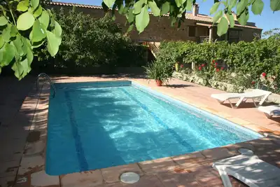 Image de Maison de vacances 'Rural Fábrica Del Azúcar 2' avec vue sur les montagnes, Wi-Fi et climatisation.